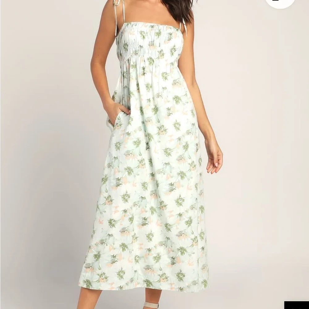 Best Bliss Green Floral Print Tie-Strap Midi Dress With Pockets